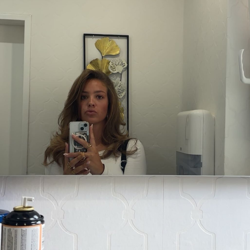 Instagram Profilbild von nina_.ste