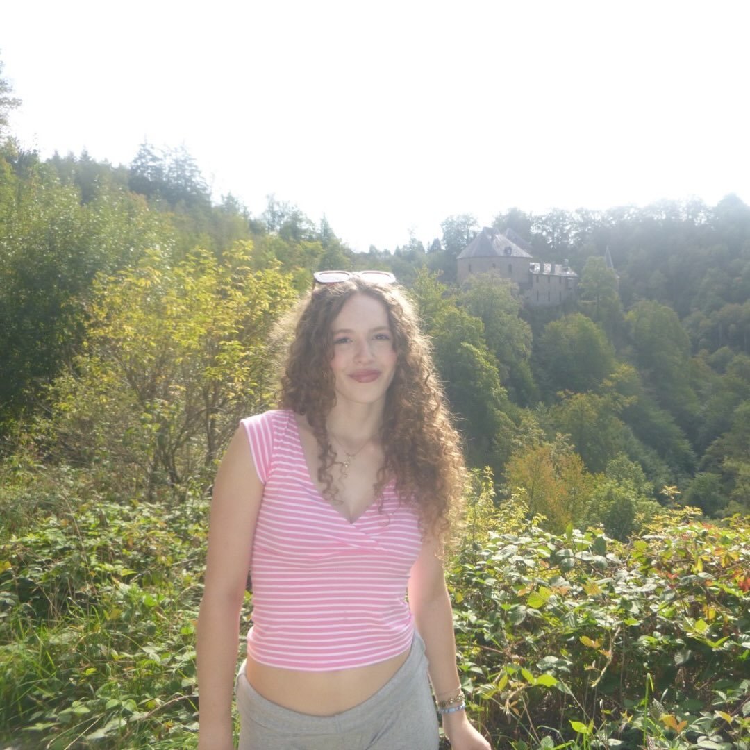 Instagram Profilbild von kyravandebosch