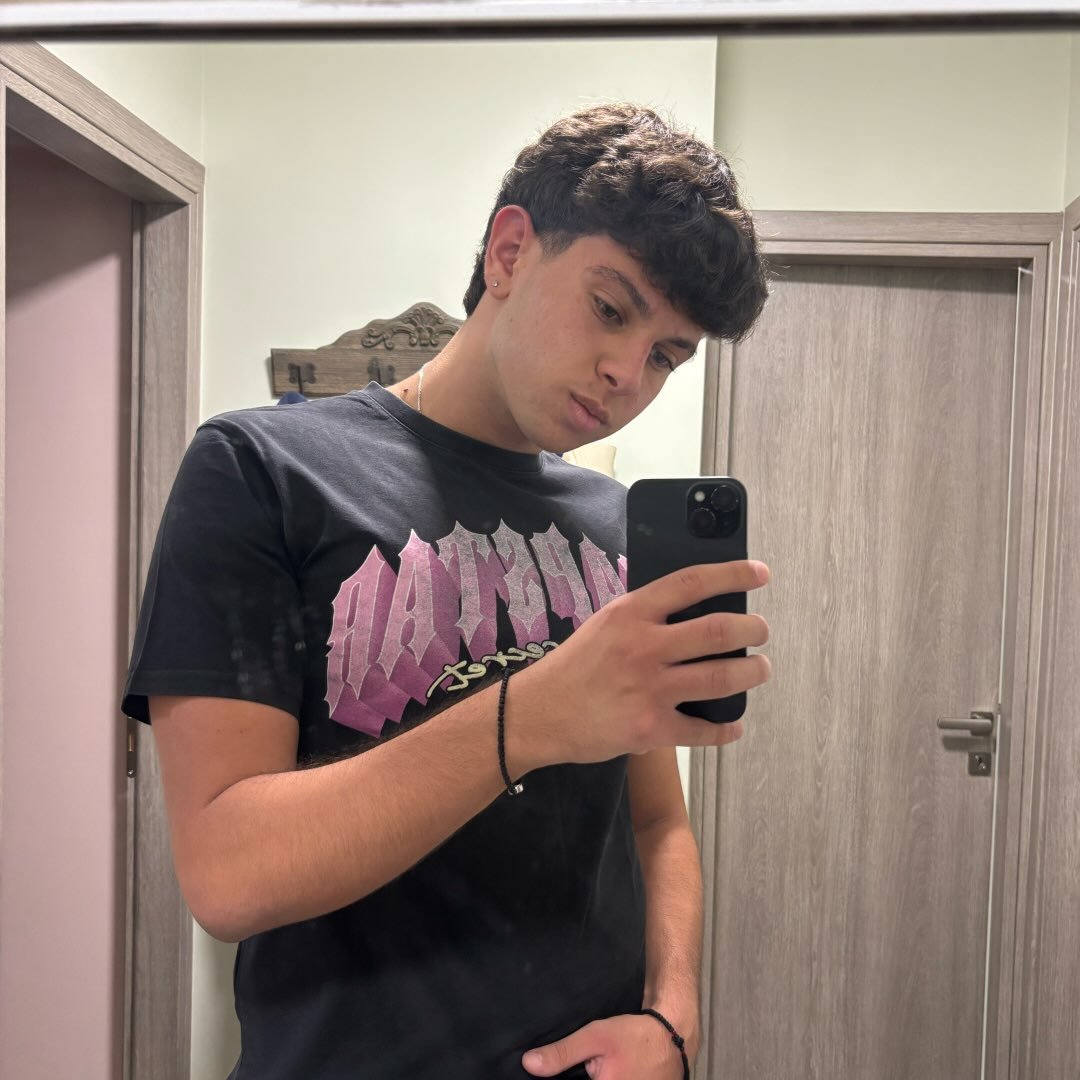 Instagram Profilbild von flourakis_