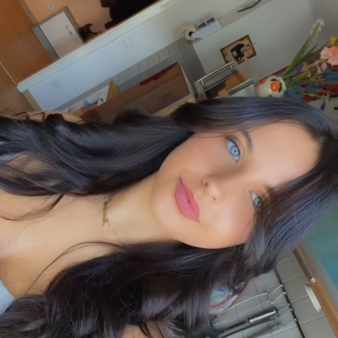 Instagram Profilbild von annina_maria_rosa