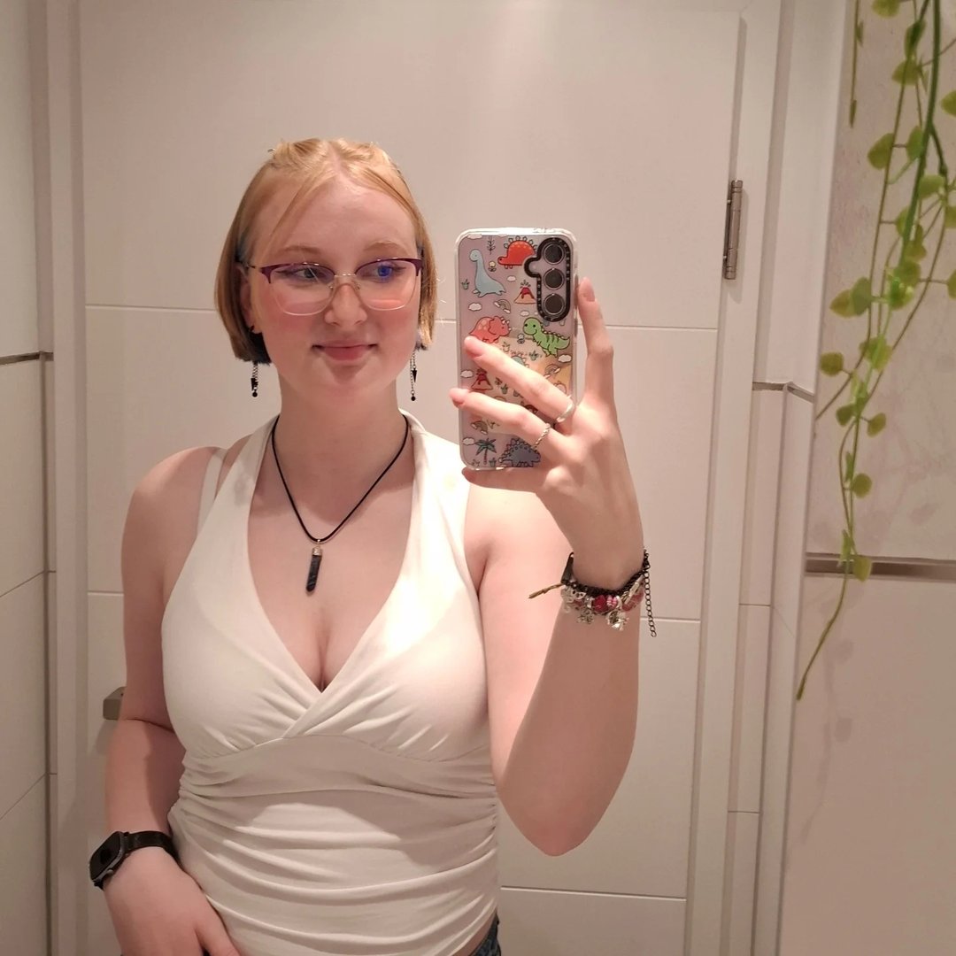 Instagram Profilbild von juli_1806_