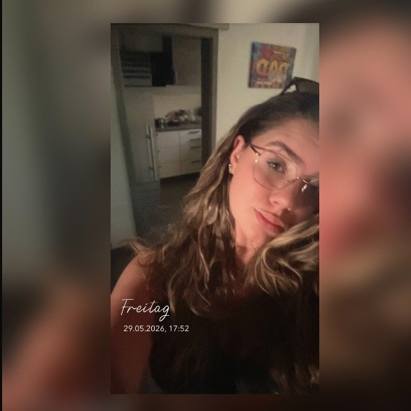 Instagram Profilbild von laura_schnei510