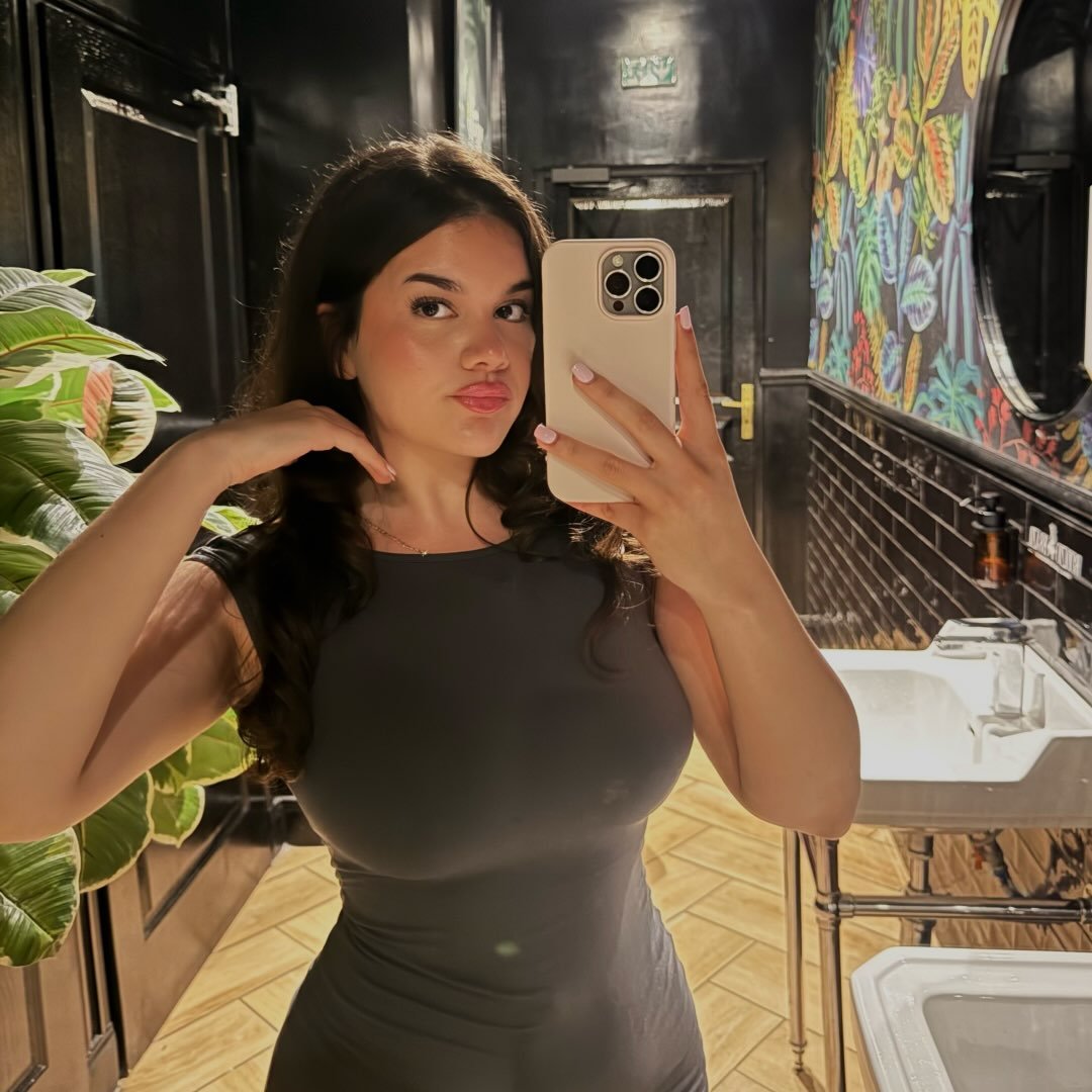 Instagram Profilbild von v.vicivici