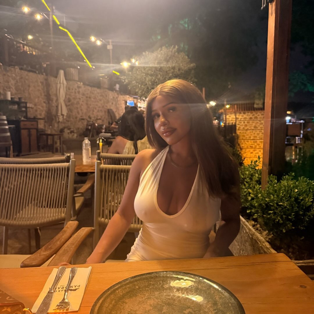 Instagram Profilbild von ghinaa1i