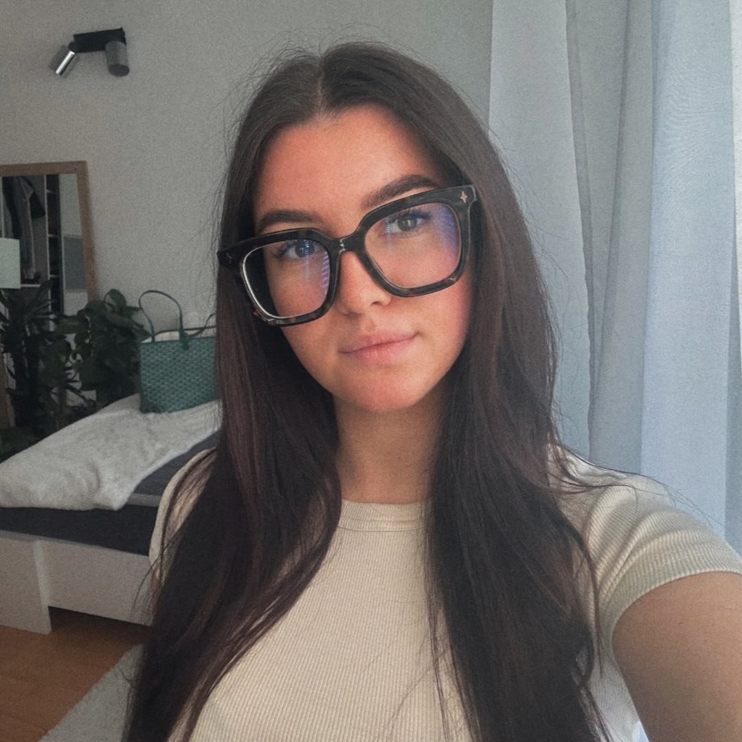 Instagram Profilbild von larahutter