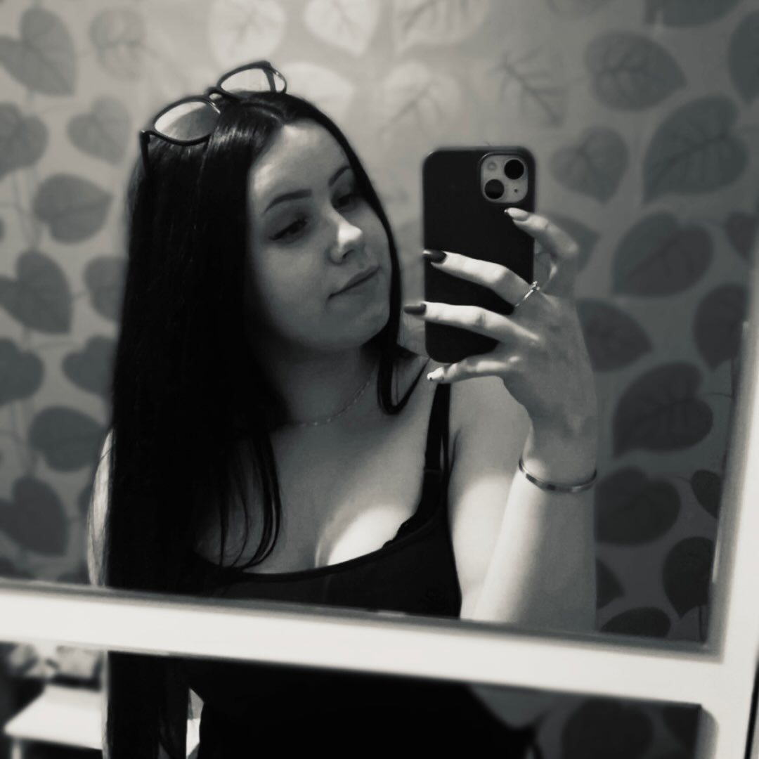Instagram Profilbild von eeli.izaa