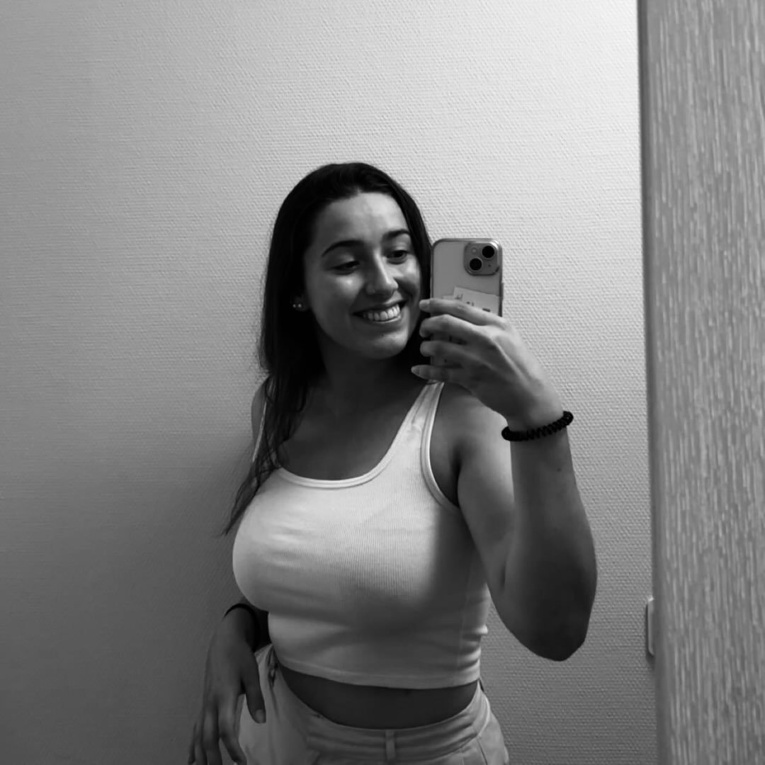 Instagram Profilbild von vanesssaa_.w