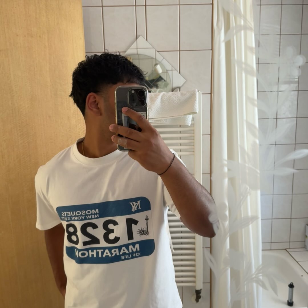Instagram Profilbild von r3hul.kmr