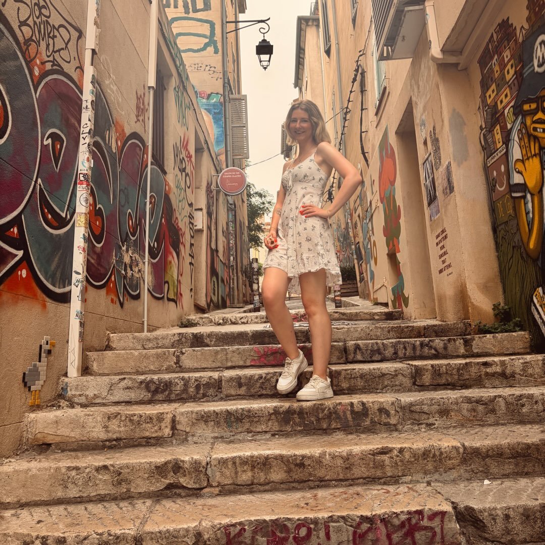 Instagram Profilbild von alini_98