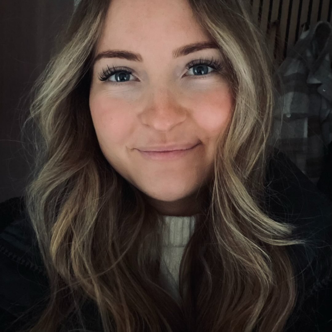 Instagram Profilbild von elenakmr_