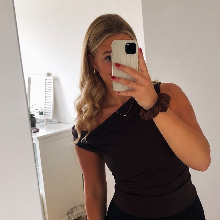 Instagram Profilbild von laurahinderink