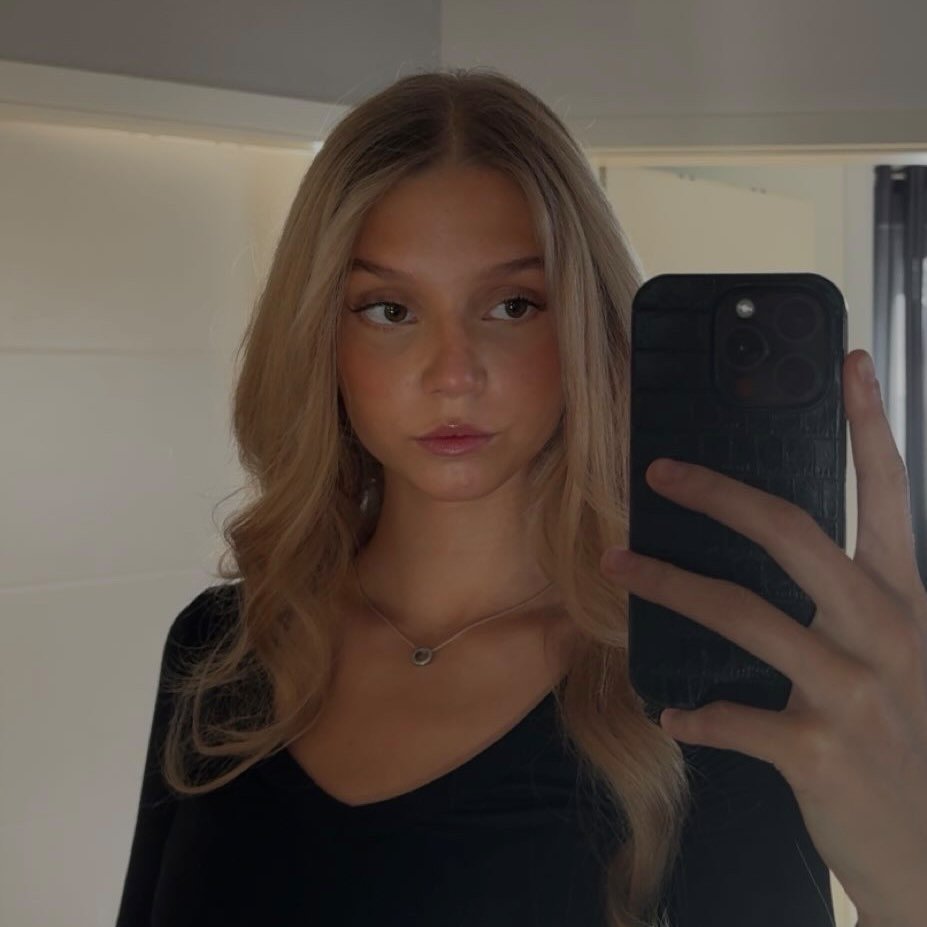 Instagram Profilbild von _louisa.xr