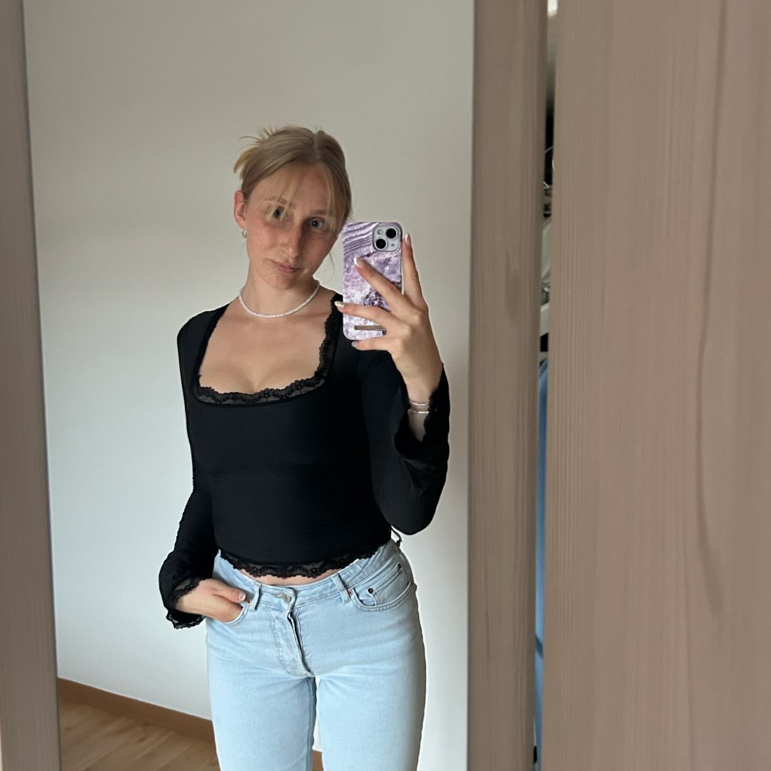 Instagram Profilbild von elaine_toe