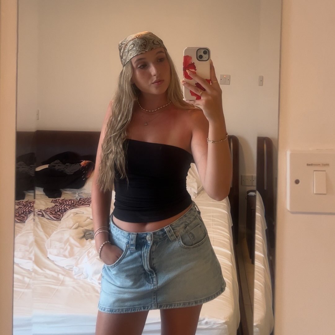 Instagram Profilbild von laraa_u57