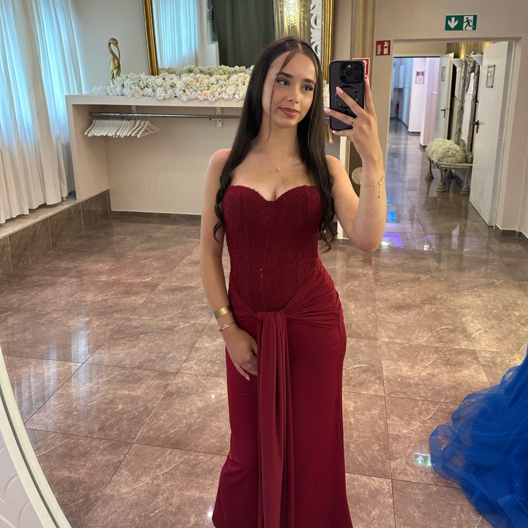 Instagram Profilbild von rinesa.hy02