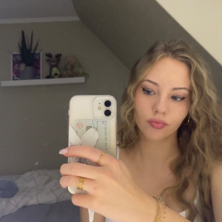 Instagram Profilbild von adrienne.krn