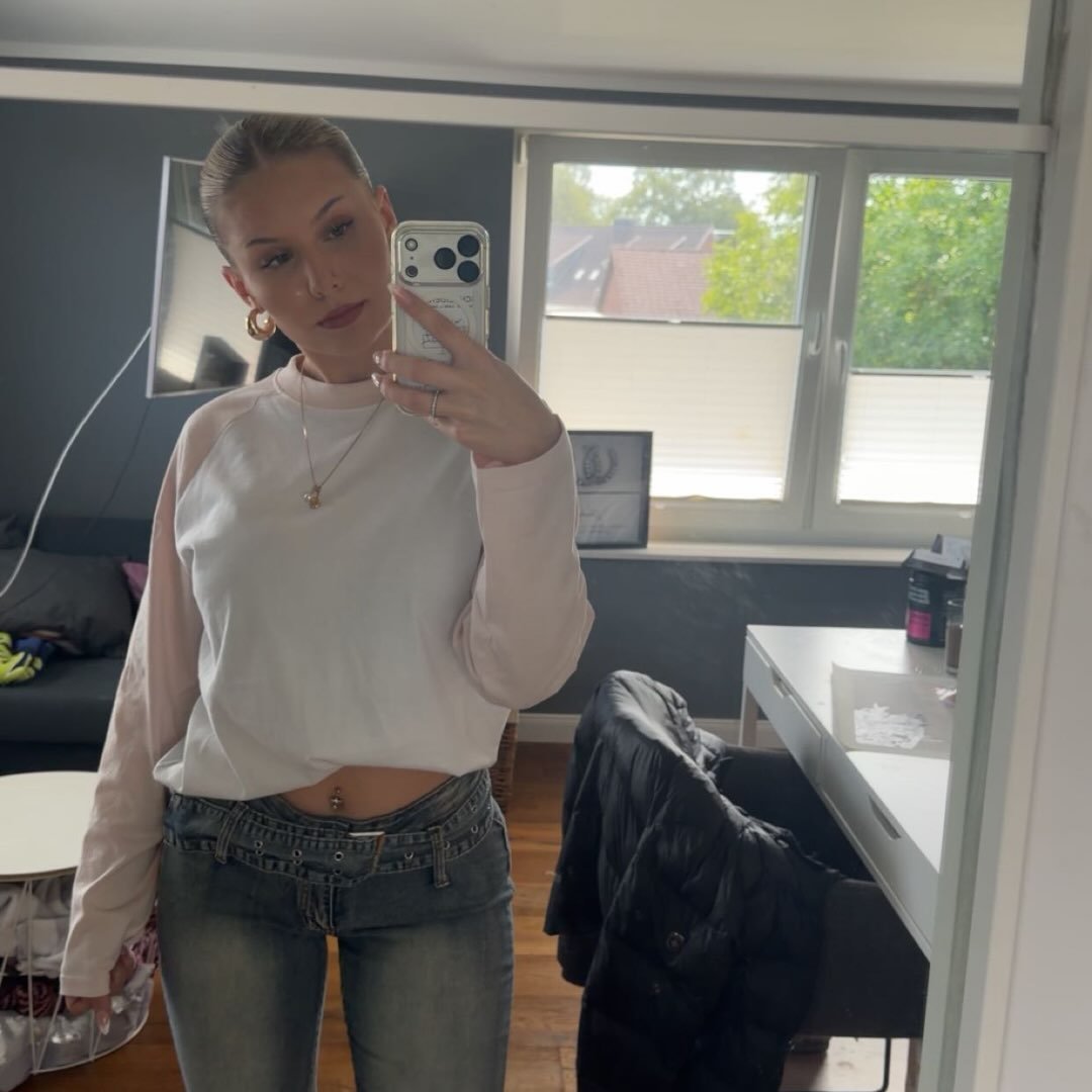Instagram Profilbild von le_ni2736