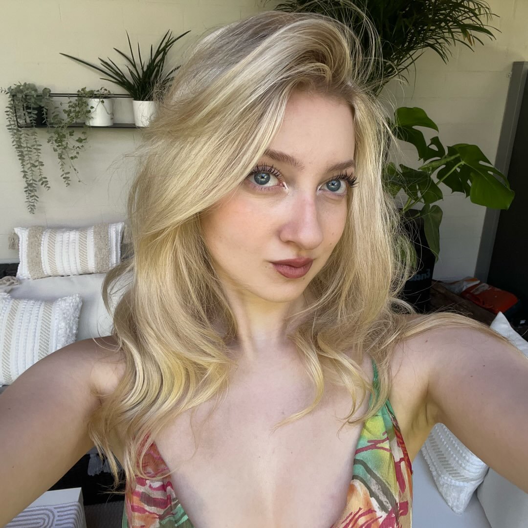 Instagram Profilbild von vivienruetschlin