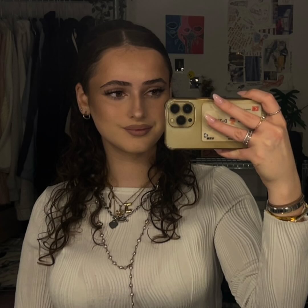 Instagram Profilbild von j0sephine.gr
