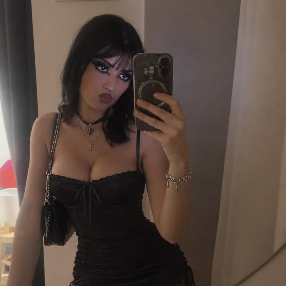 Instagram Profilbild von loulovesher