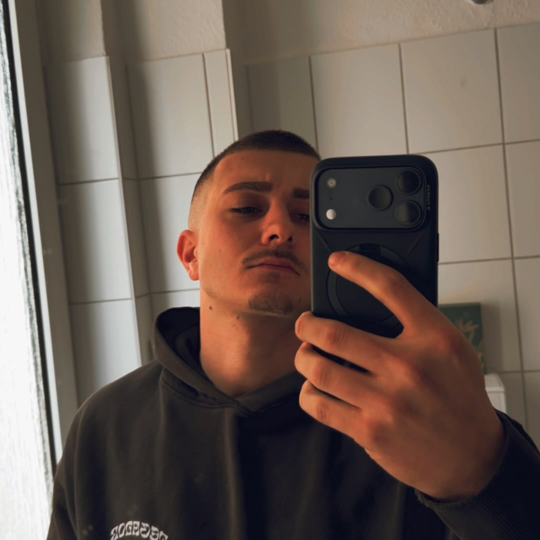 Instagram Profilbild von lars_xt
