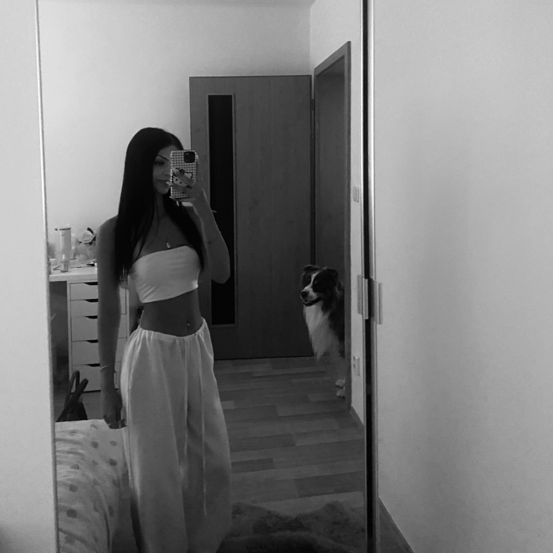 Instagram Profilbild von ekonecnaa_