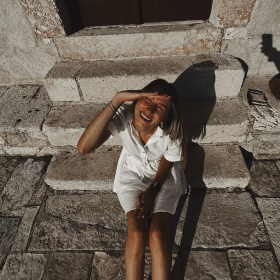 Instagram Profilbild von laurarh__