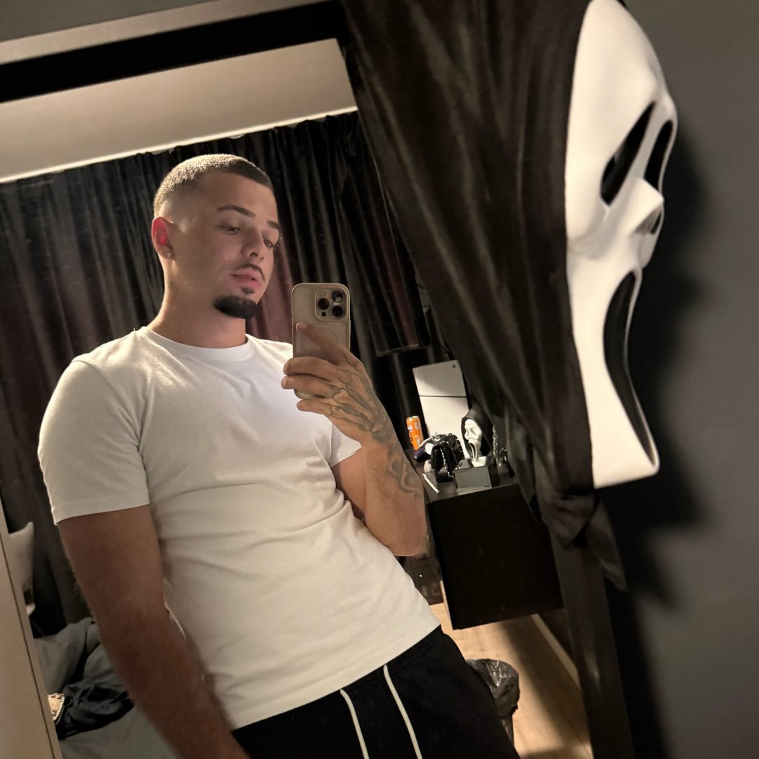 Instagram Profilbild von aneshatic
