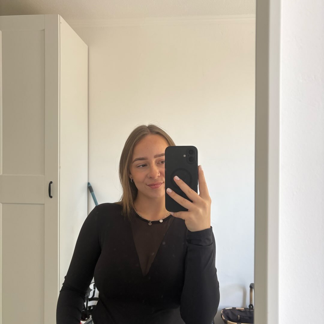 Instagram Profilbild von charlottcorrado_