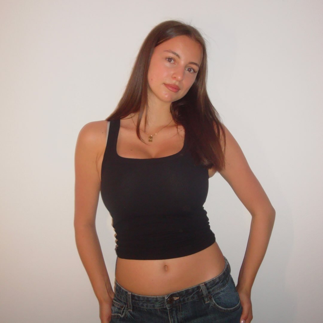 Instagram Profilbild von lewinia23v