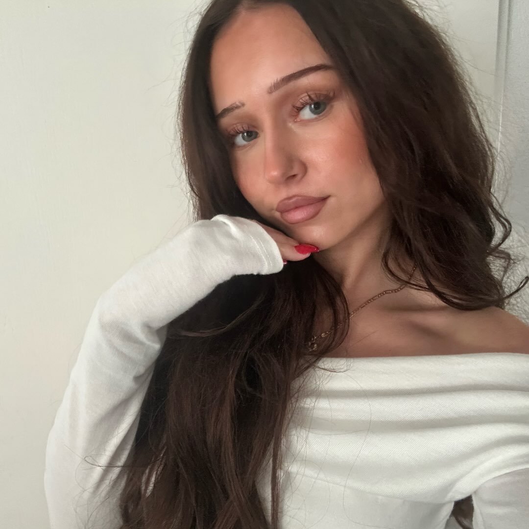 Instagram Profilbild von laraduebendorfer