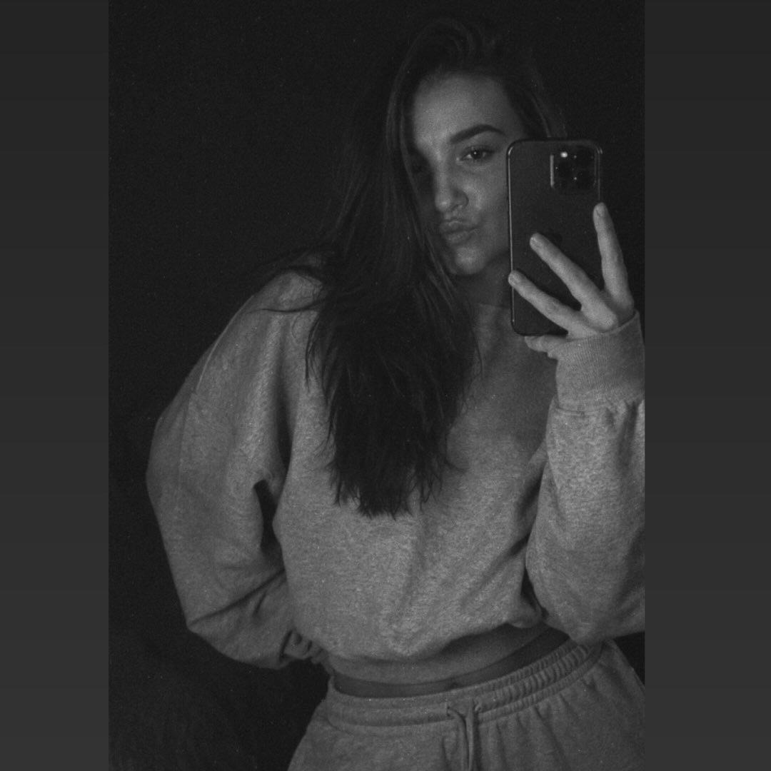 Instagram Profilbild von aahsnn__