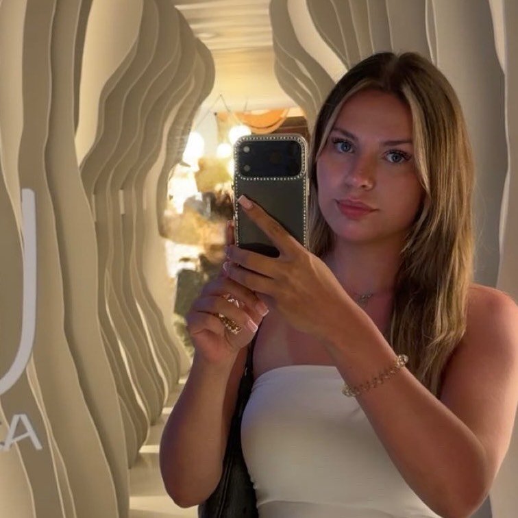 Instagram Profilbild von laurajnee