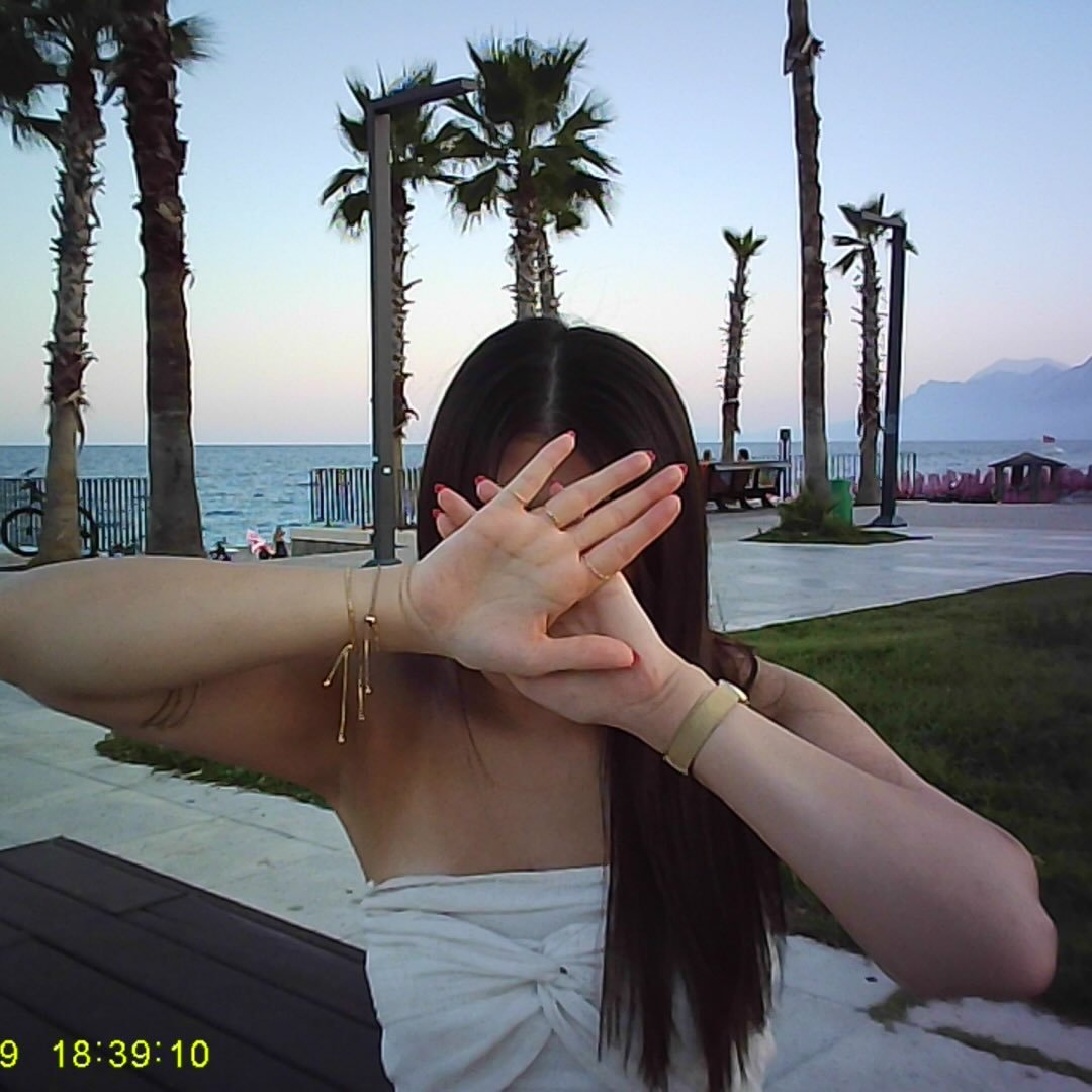 Instagram Profilbild von semiiinaaa