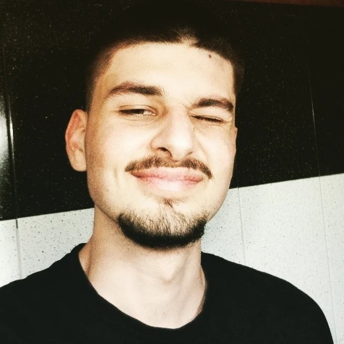 Instagram Profilbild von zeliospetkoglou
