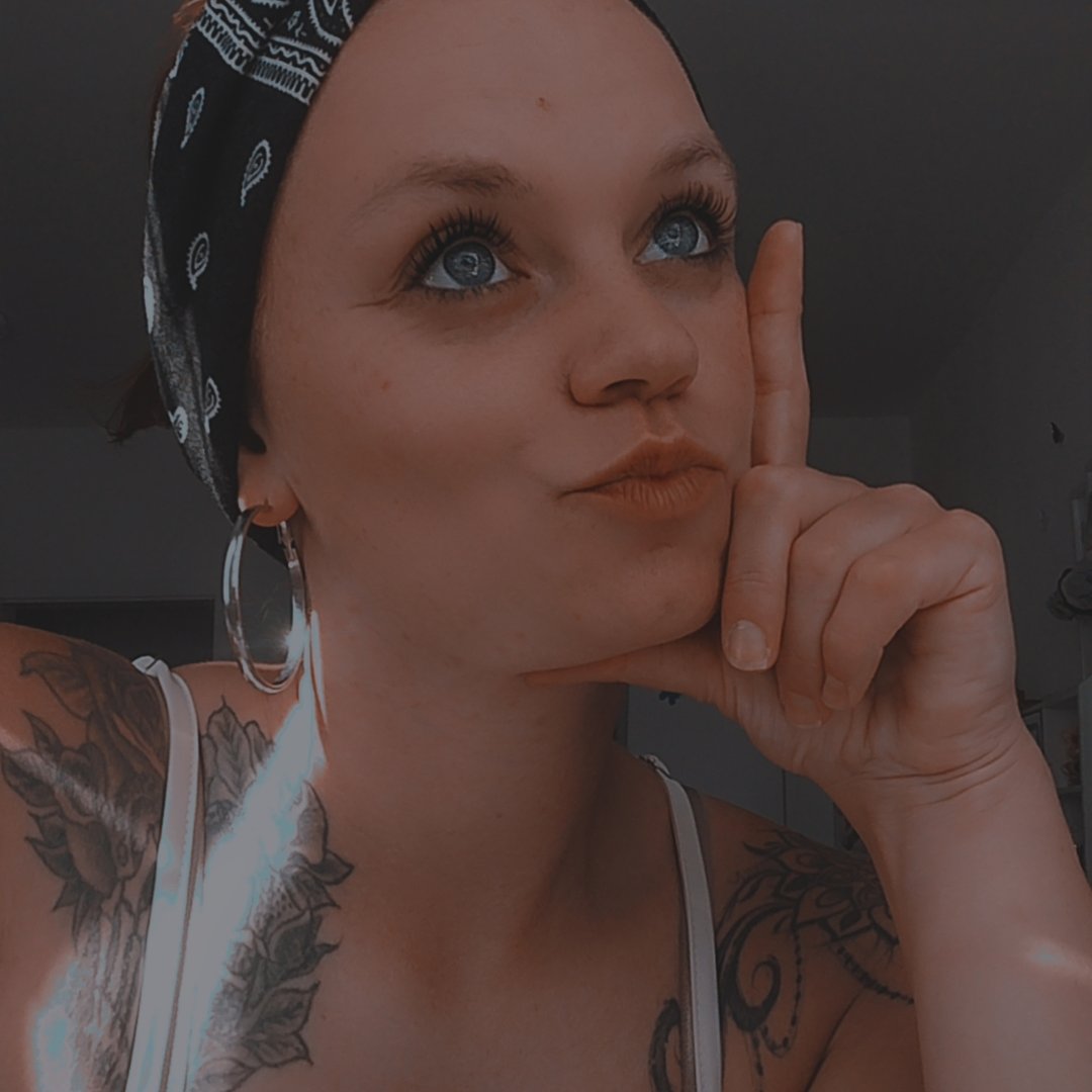 Instagram Profilbild von arschii_babygirl