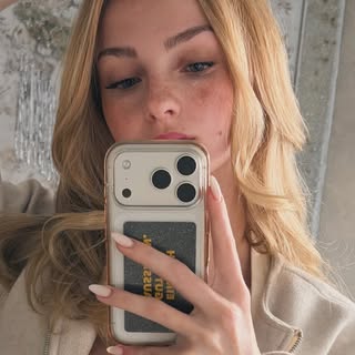 Instagram Profilbild von evelynxwll