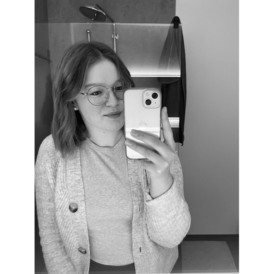 Instagram Profilbild von _lina_2711