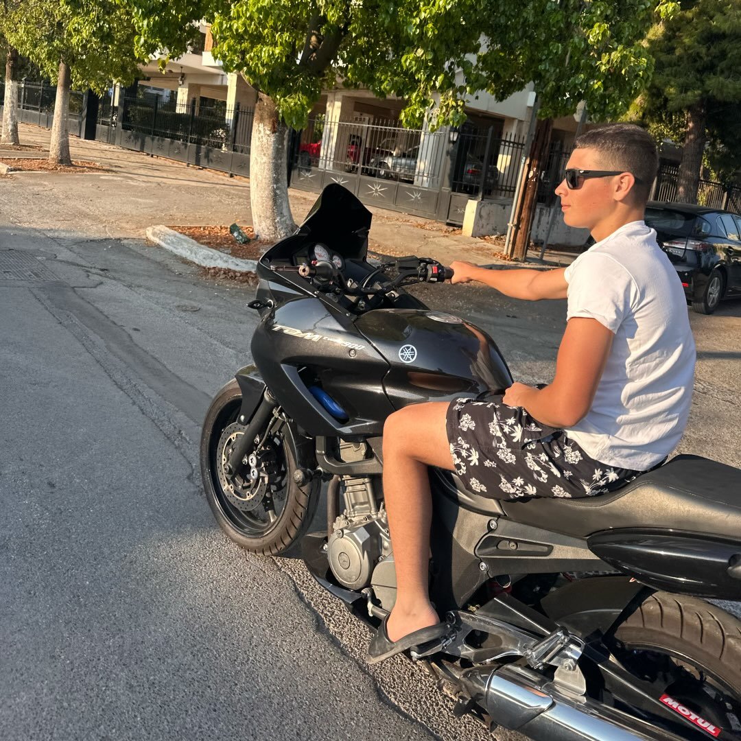 Instagram Profilbild von kwstas_mali