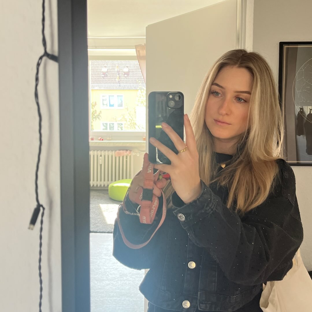 Instagram Profilbild von lena.weiser