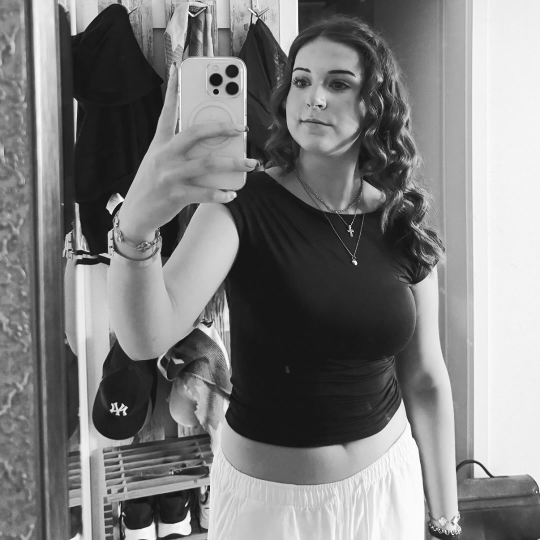 Instagram Profilbild von carolinhaelbig