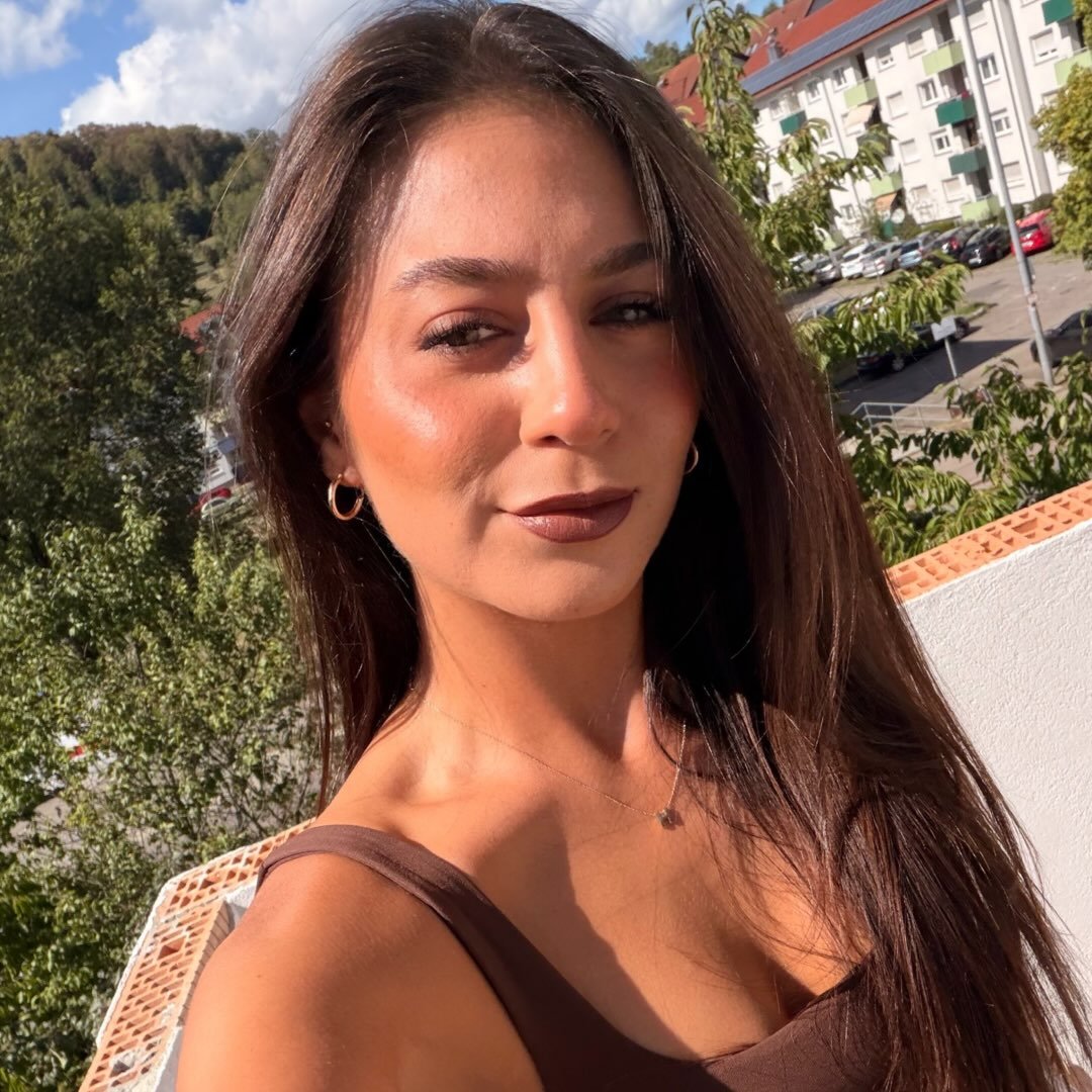Instagram Profilbild von hul_ya060
