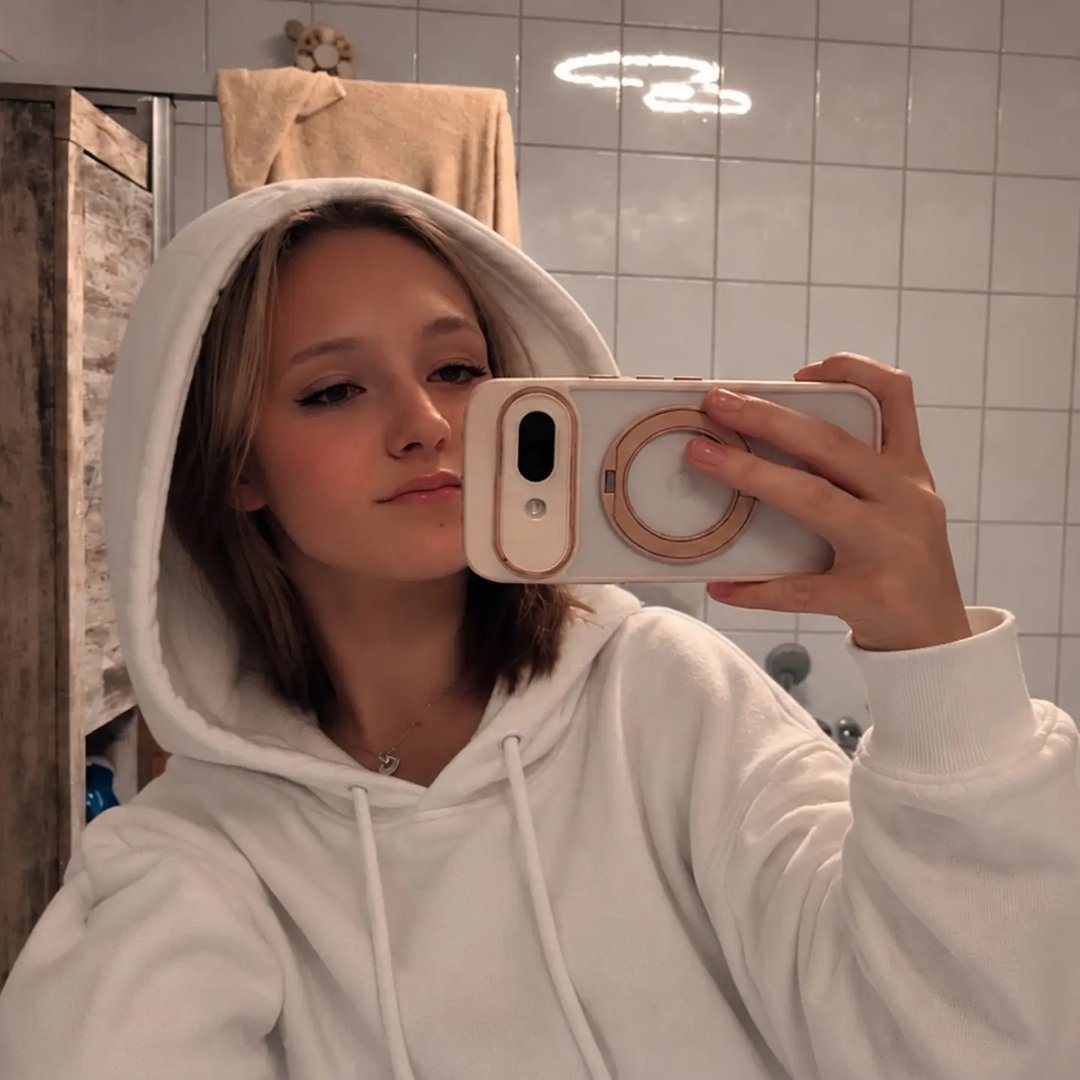 Instagram Profilbild von ja.nine7711