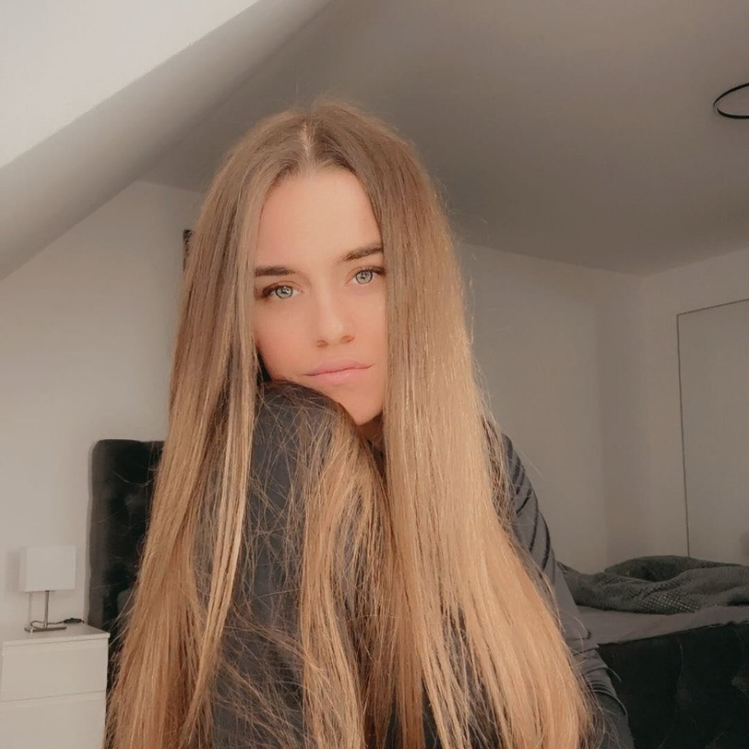 Instagram Profilbild von emely.officxl
