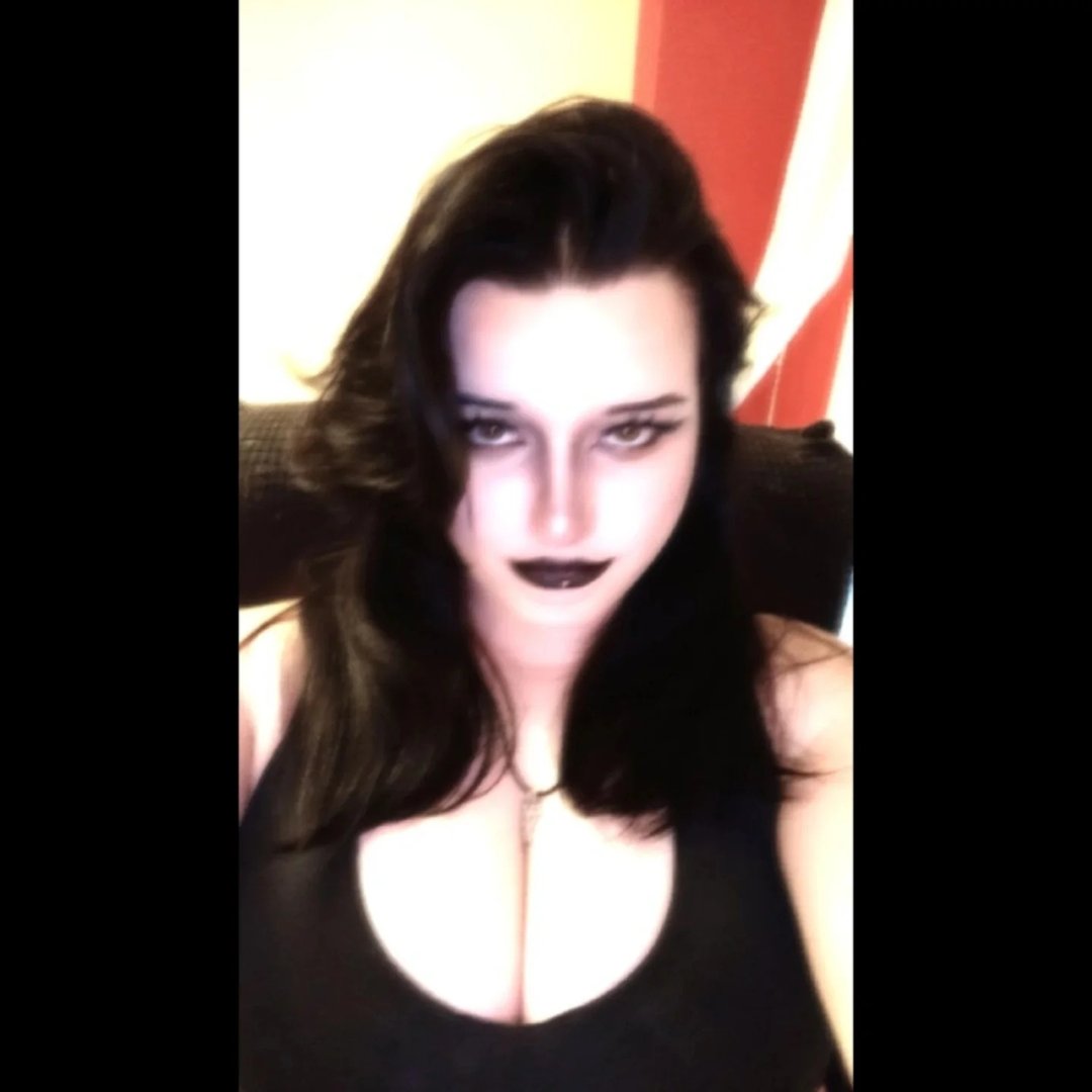 Instagram Profilbild von malakhhh_