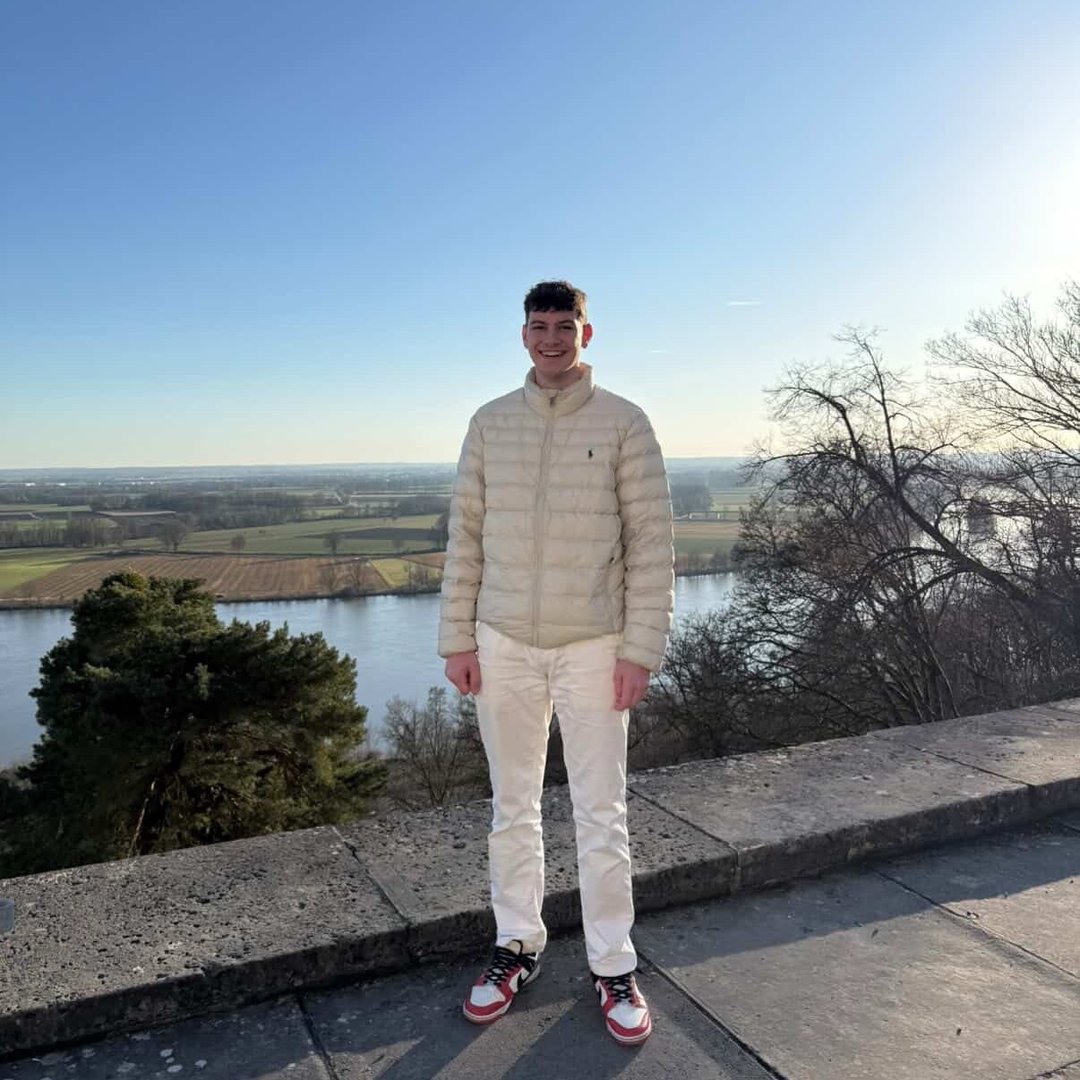 Instagram Profilbild von jxst__elo