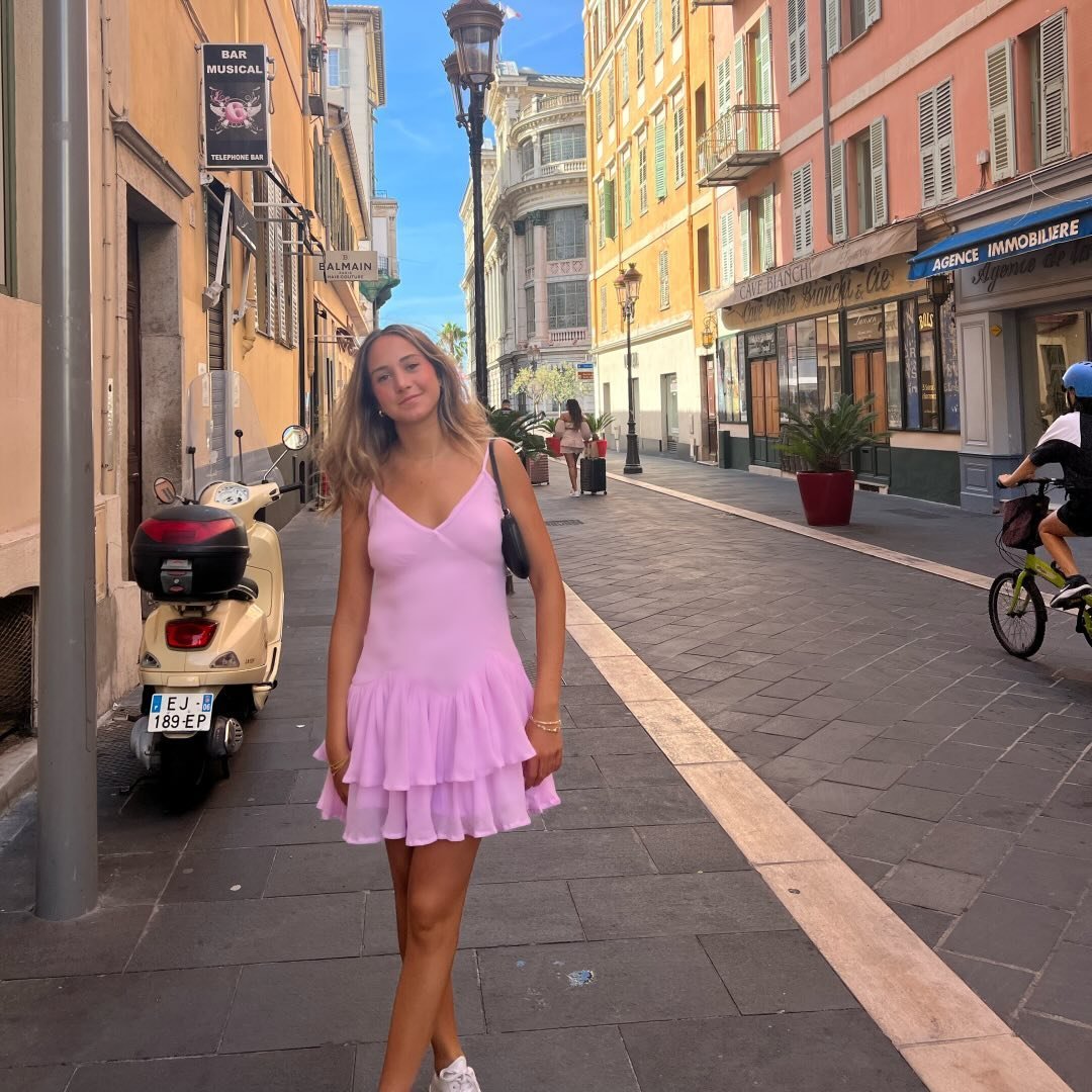 Instagram Profilbild von defneee.aktuna