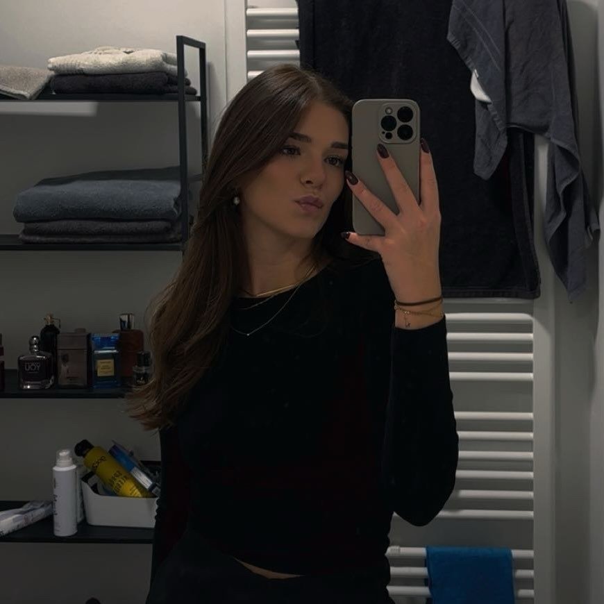 Instagram Profilbild von lara_leonie__