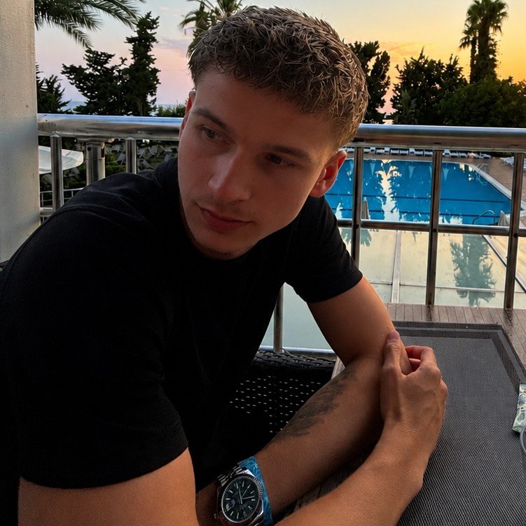 Instagram Profilbild von jonasnuesgen