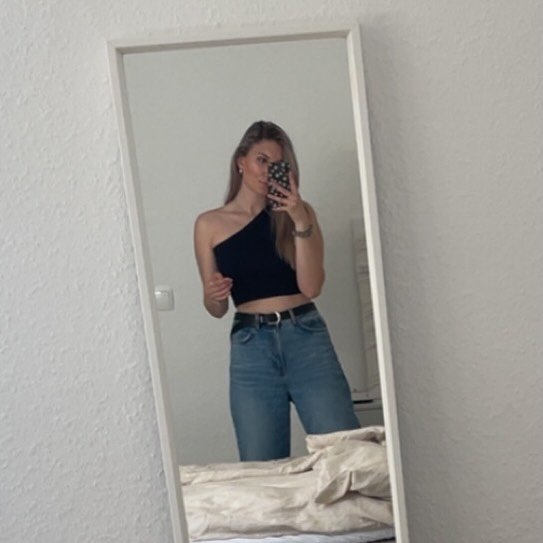 Instagram Profilbild von anne.hrbl